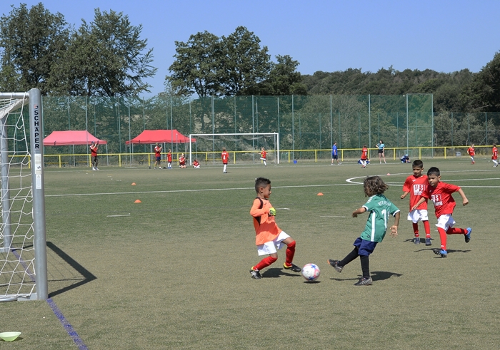 Familiäre Atmosphäre beim KickMit-07-Cup 2023